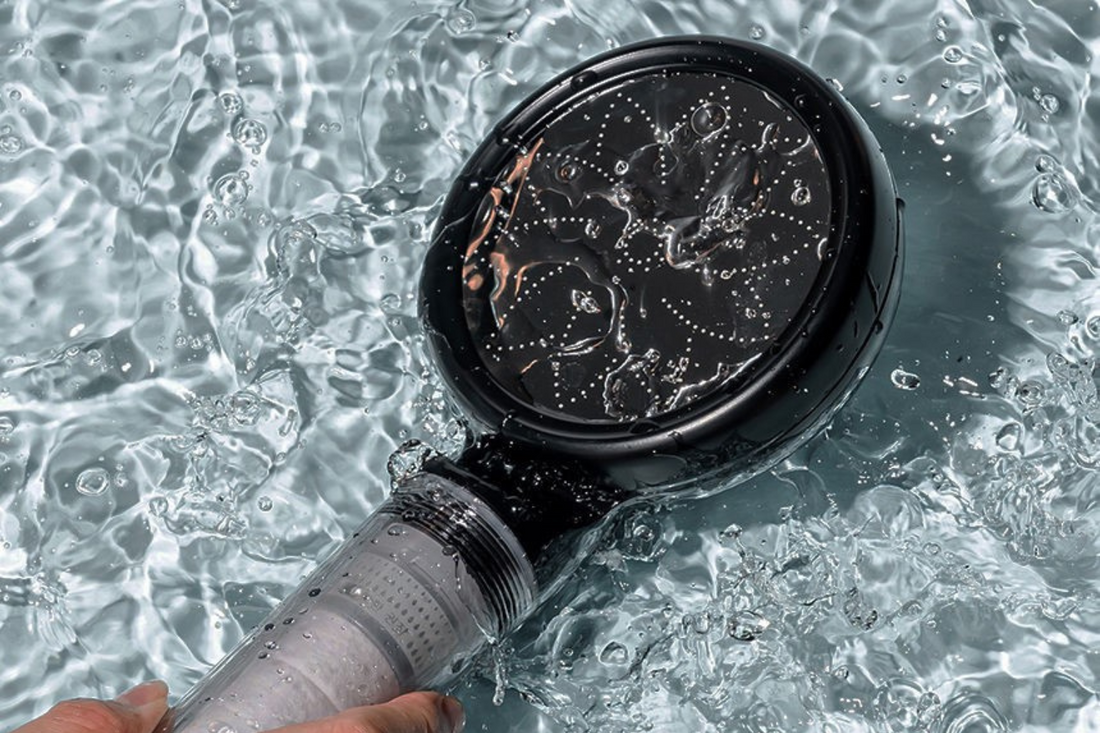 Warum ist gefiltertes Wasser wichtig? Vorteile von Wasserfiltern für Haut, Haare und allgemeine Gesundheit.